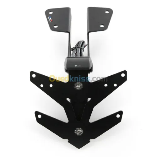 SUPPORT DE PLAQUE TMAX 530 SX/DX