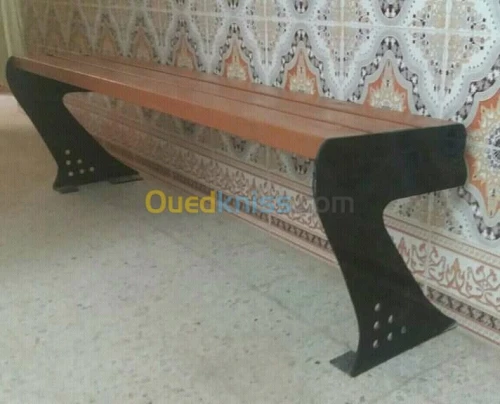 Fabrication de mobilier urbain