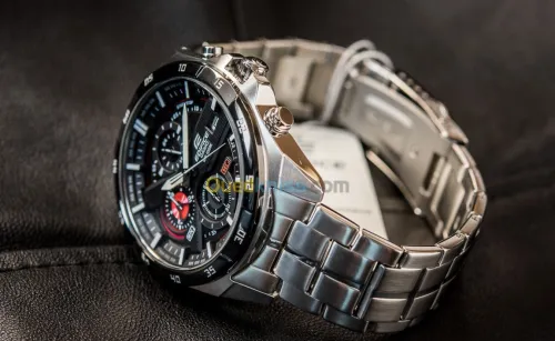 Montres Casio EFR-556DB-1AVUEF Rouge