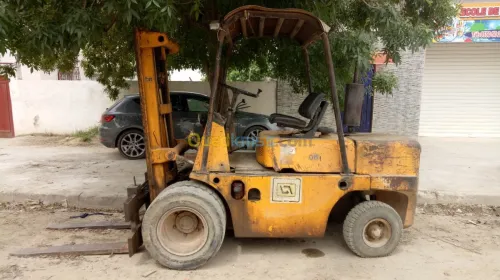 Fiat Chariot elevateur OM