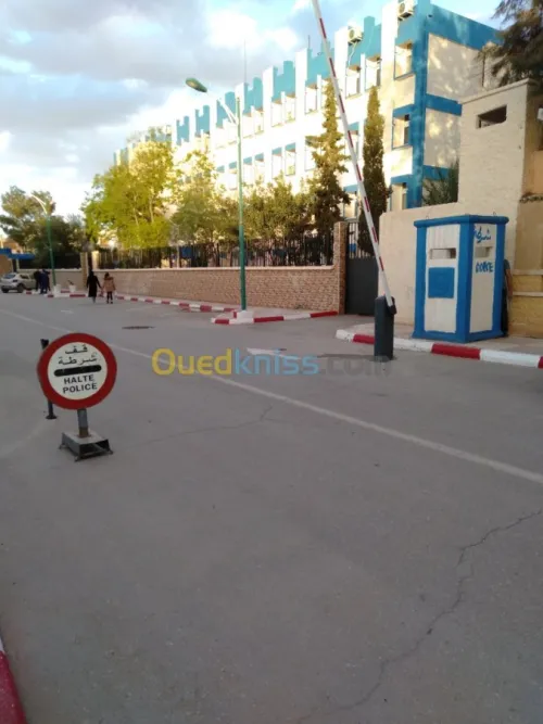 Barrière automatique électrique parking