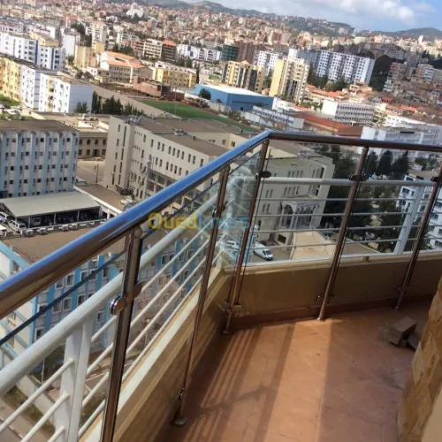 Rompe escaliers  et garde-corps  en in