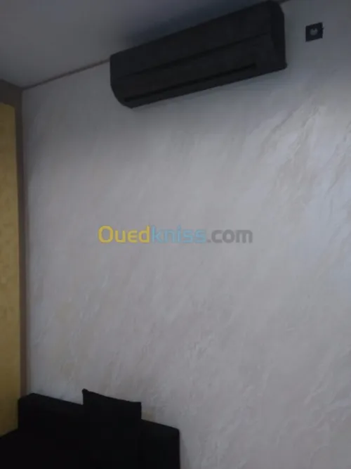 Peinture décorative et simple