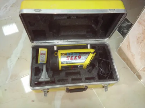 Niveau laser de canalisations Leica