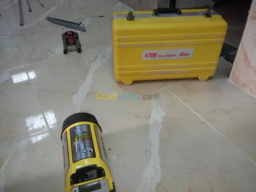 Niveau laser de canalisations Leica