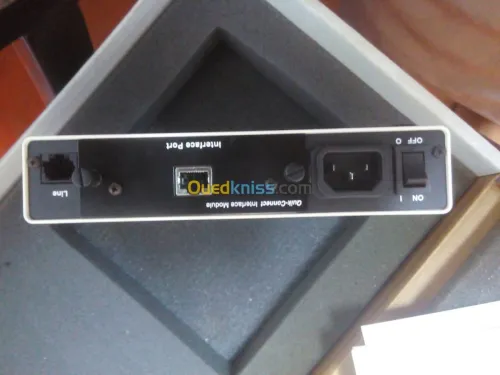 Kilomodem 1092A et converter