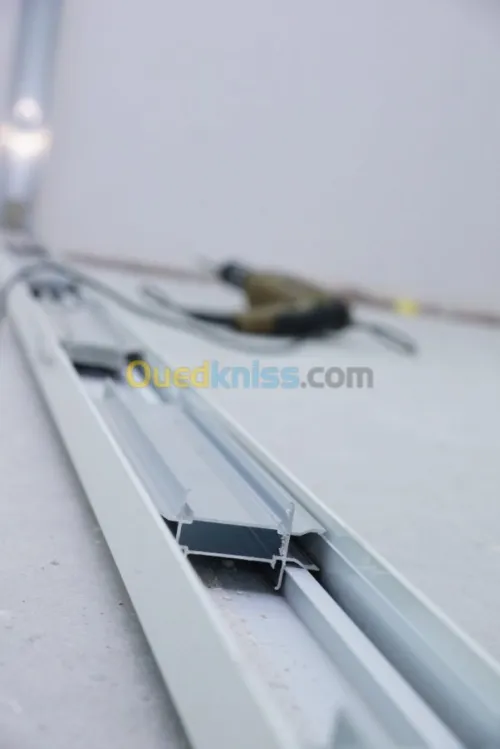 Cloison de bureaux en alu CLIPPER 