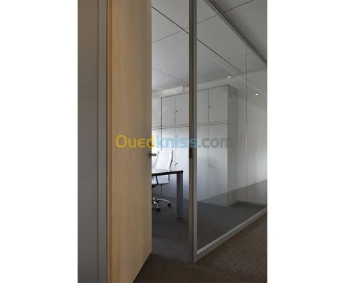 Cloison de bureaux en alu CLIPPER 