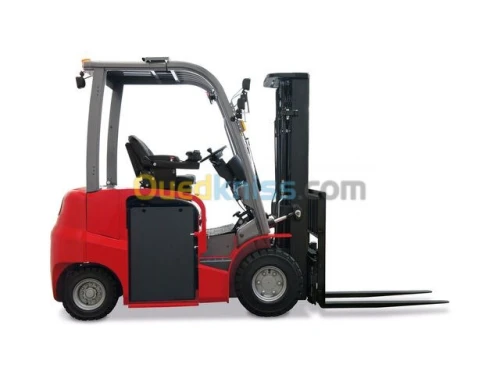 MANITOU   مانيتو CHARIOT ELEVATEUR  ME 425   رافعة شوكية 2025