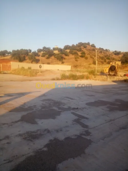 Location Terrain Bouira Ahnif