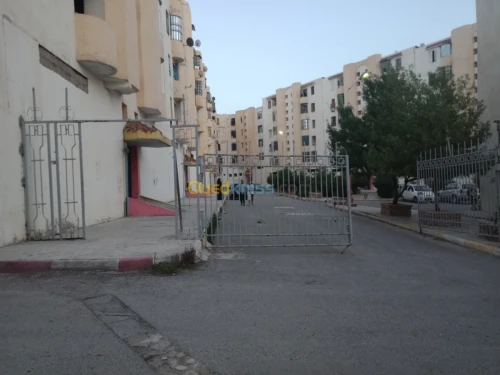 Location Appartement F3 Oum el bouaghi Ain beida