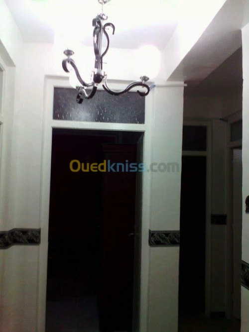 Location Appartement F3 Oum el bouaghi Ain beida