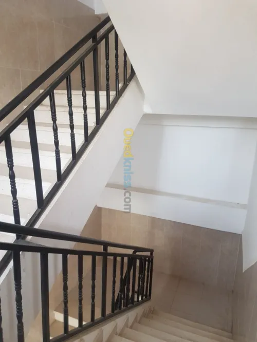 Vente Appartement F6 Medea Tablat