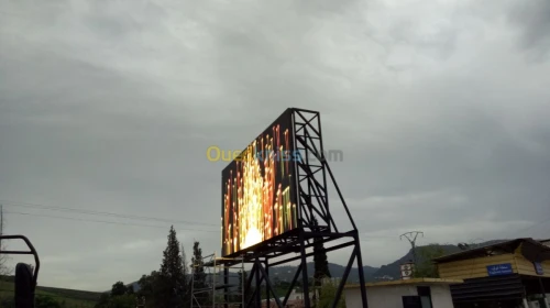 Affichage publicitaire ecran geant led