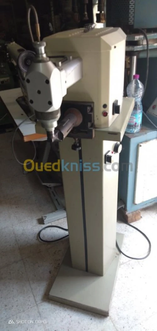  Industrie & Fabrication