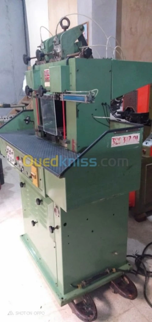  Industrie & Fabrication