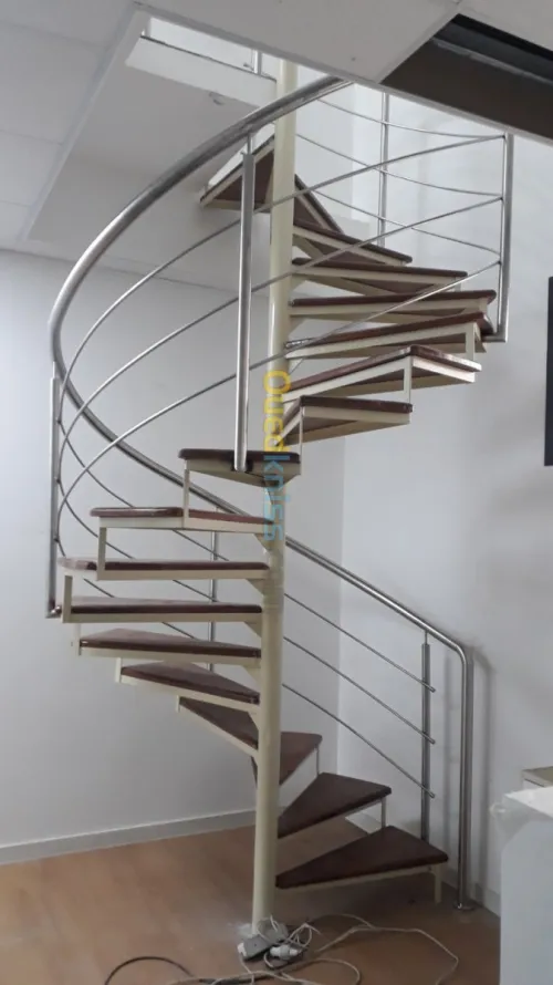rampe d' escalier en inox