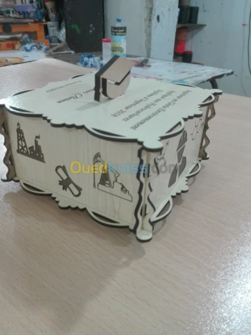 boite a gateau et accessoire des fete