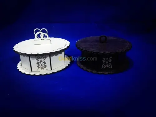 boite a gateau et accessoire des fete
