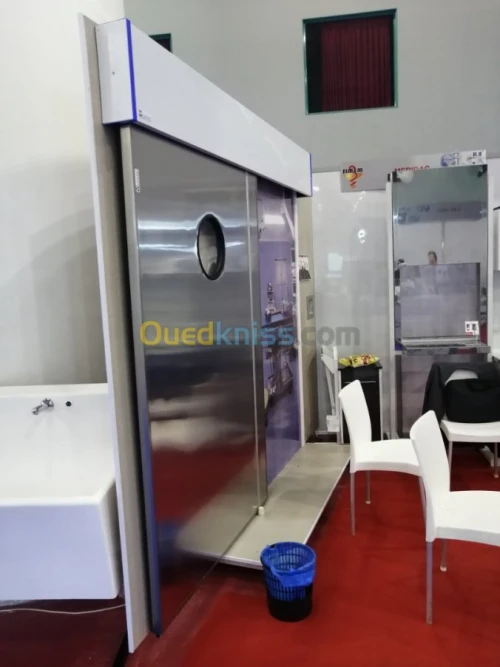 Porte hospitalier antibactériens 