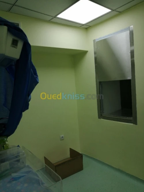 Porte hospitalier antibactériens 