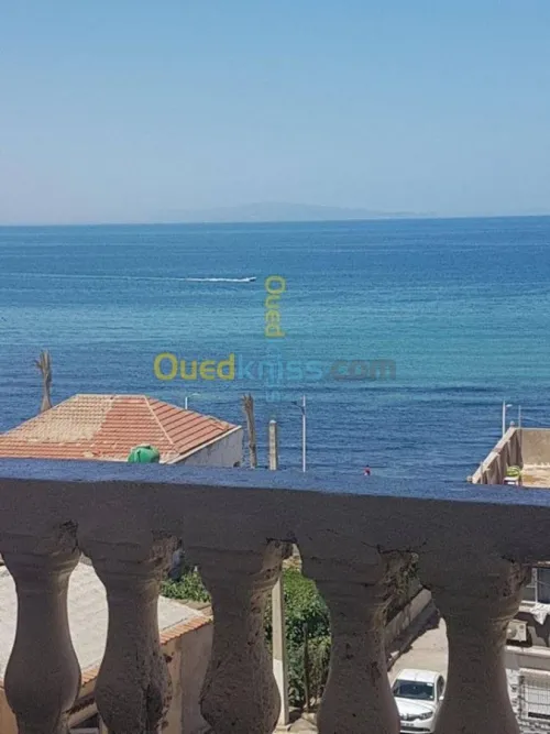 Location vacances Appartement F4 Mostaganem Mostaganem