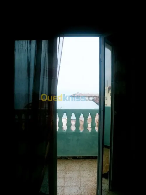 Location vacances Appartement F4 Mostaganem Mostaganem