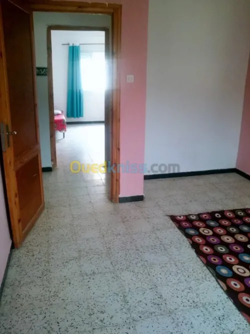 Location vacances Appartement F4 Mostaganem Mostaganem