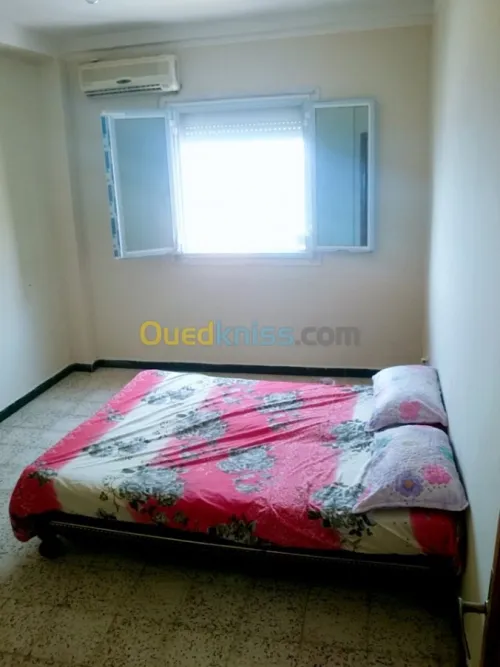 Location vacances Appartement F4 Mostaganem Mostaganem