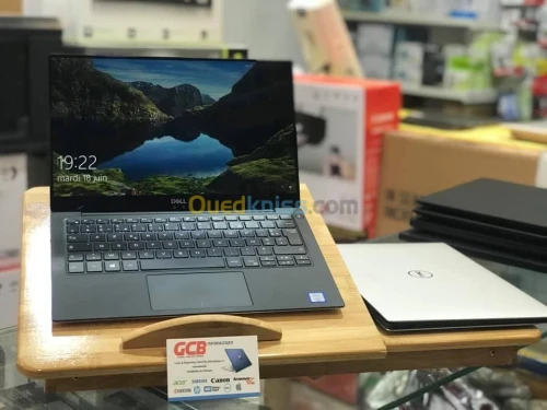 DELL XPS 9370 i7 8550U 16GB 512SSD FHD