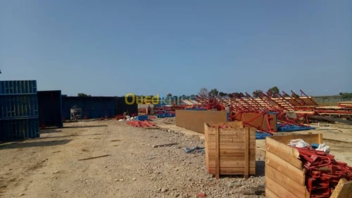 VENTE CENTRALES A BETON - GRUES A TOUR