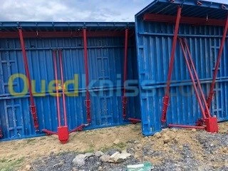VENTE CENTRALES A BETON - GRUES A TOUR