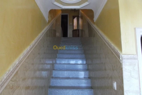 Location vacances Appartement F4 Mostaganem Mostaganem