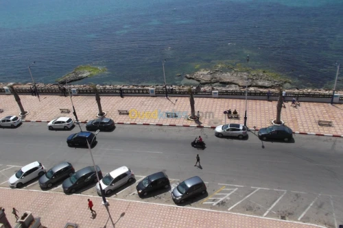 Location vacances Appartement F4 Mostaganem Mostaganem