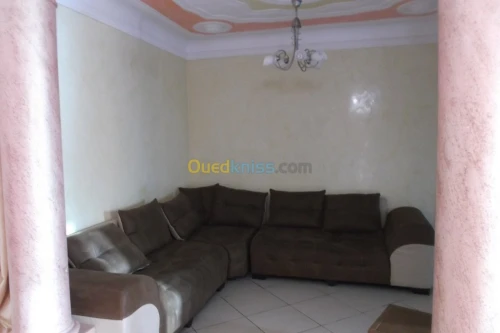 Location vacances Appartement F4 Mostaganem Mostaganem