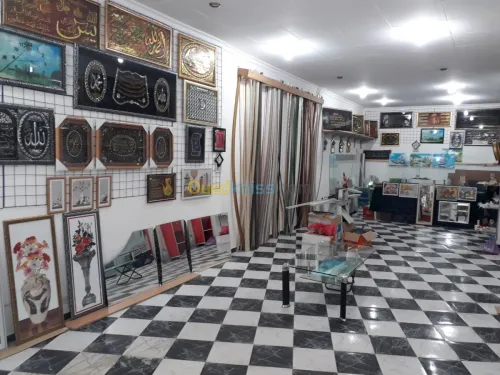 عتاد محل للبيع لصنع الاطر و المرايا  a