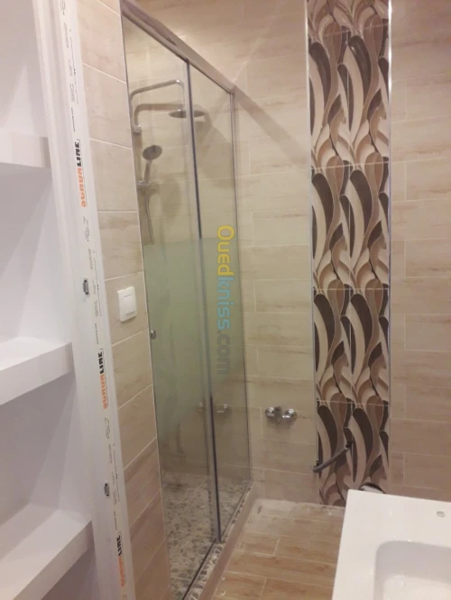 Cabine de douches italiene en verre