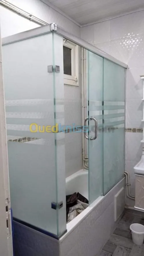 Cabine de douches italiene en verre
