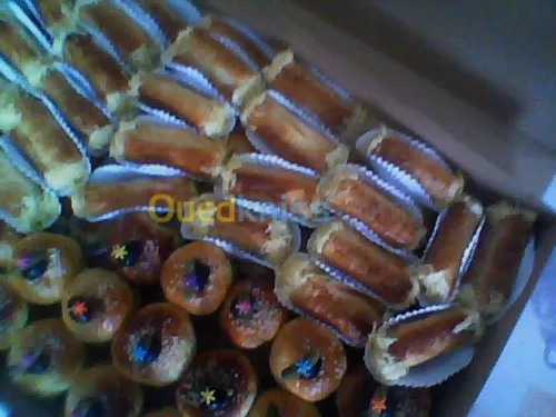 Gâteaux modernes et traditionnels