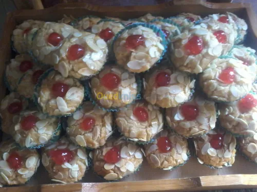 Gâteaux modernes et traditionnels