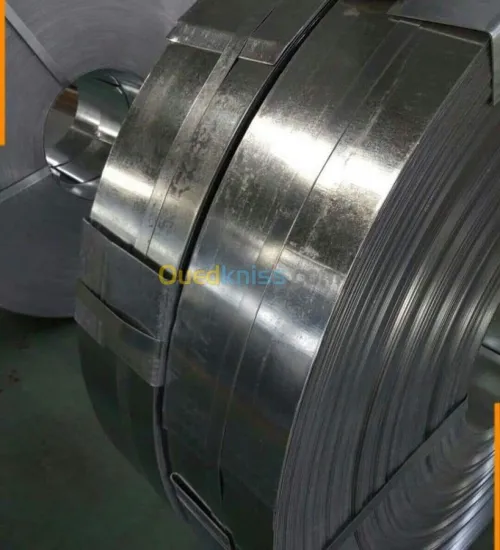 Fabrication lames rideaux metalliques