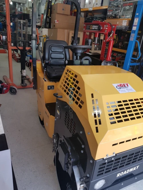COMPACTEUR