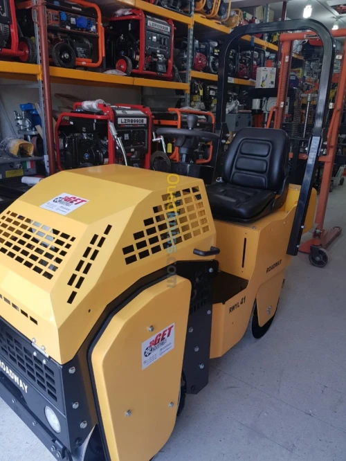COMPACTEUR
