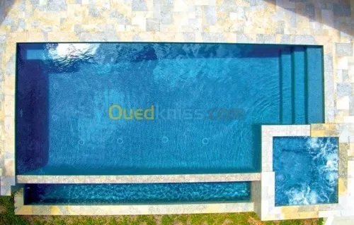 conception et réalisation de piscine, fontaine, jet d'eau,et mur d'eau