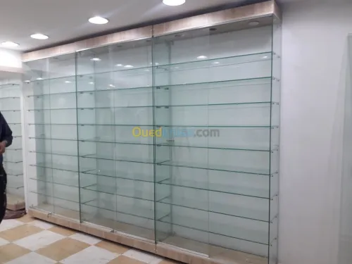 Vitrine en verre trempé 