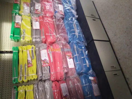 Sangle de levage et arrimage plate et 