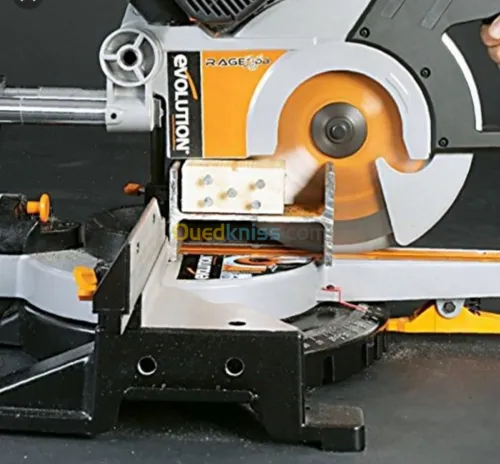 Scie a onglet 255mm multiples matériel