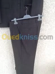 LAVAGE REPASSAGE ET TEINTURE DE LINGE.