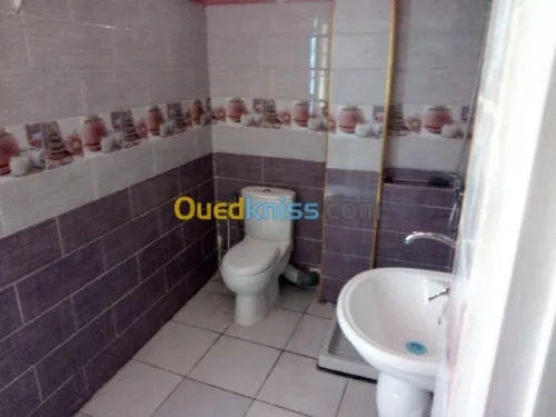 Location vacances Appartement F2 Jijel Jijel