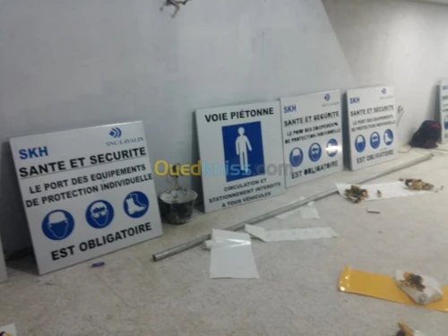 Panneaux Publicitaire Caisson lumineux